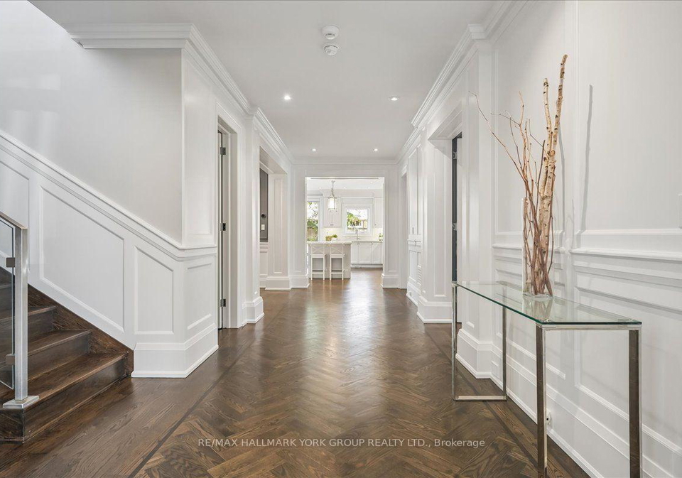 20-ealing-drive-toronto-north-york-ontario-c13741672