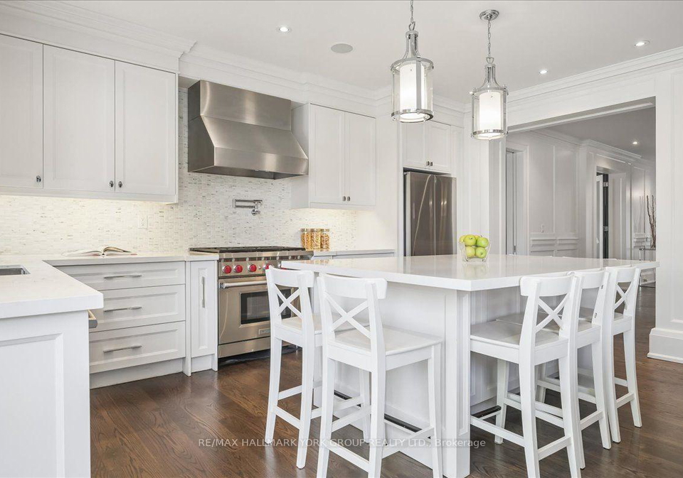 20-ealing-drive-toronto-north-york-ontario-c13741672