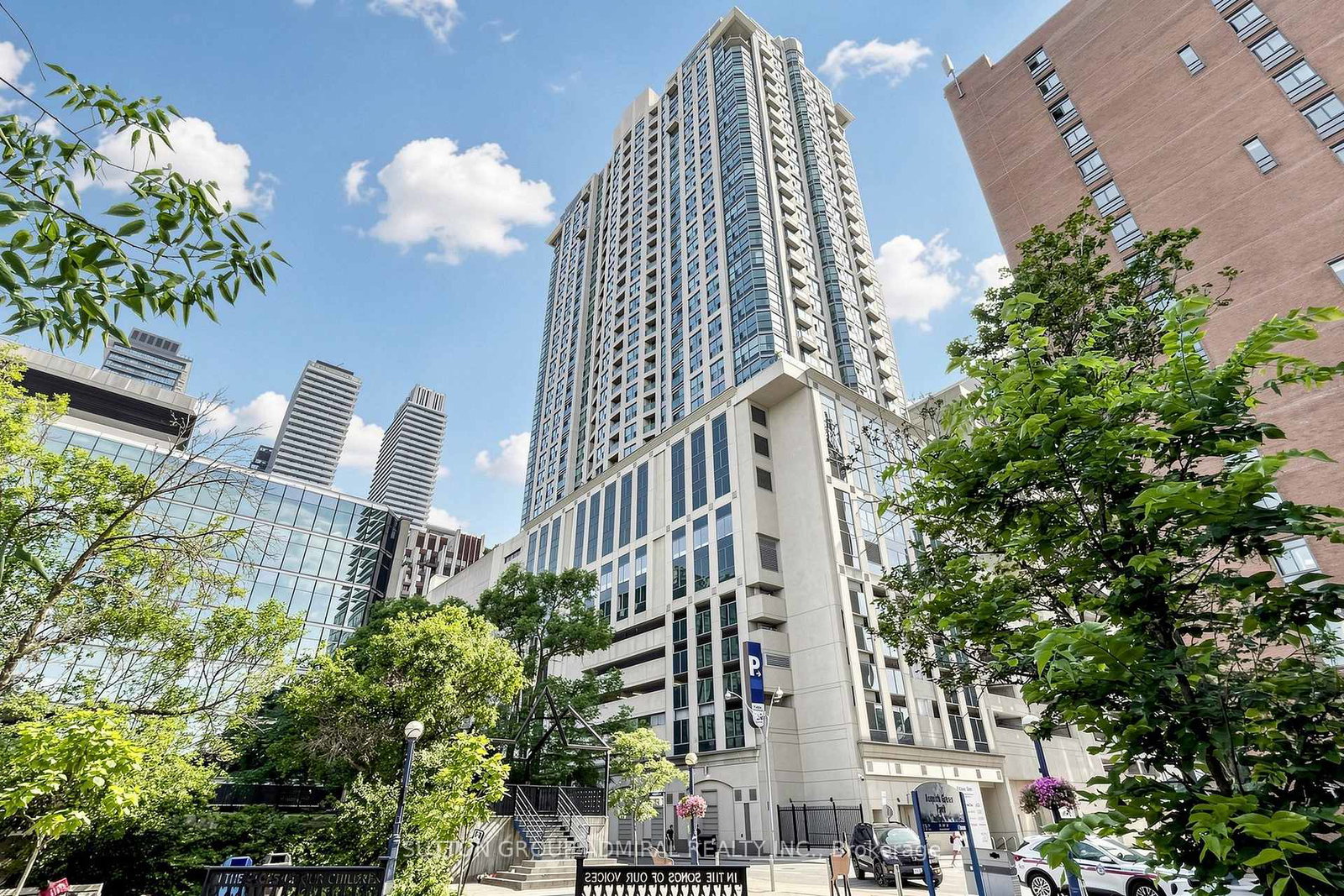 8-park-road-toronto-toronto-ontario-c13741738