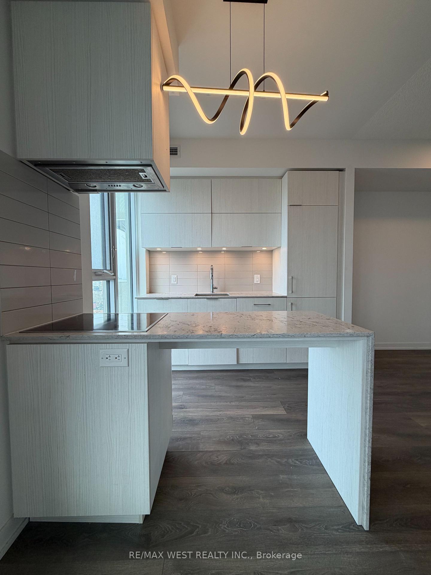 20-richardson-street-toronto-toronto-ontario-c13741764