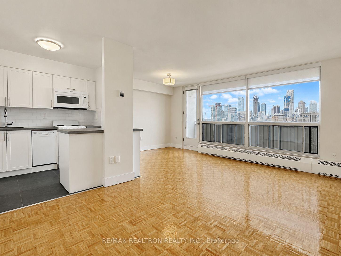 666-spadina-avenue-toronto-toronto-ontario-c13741818
