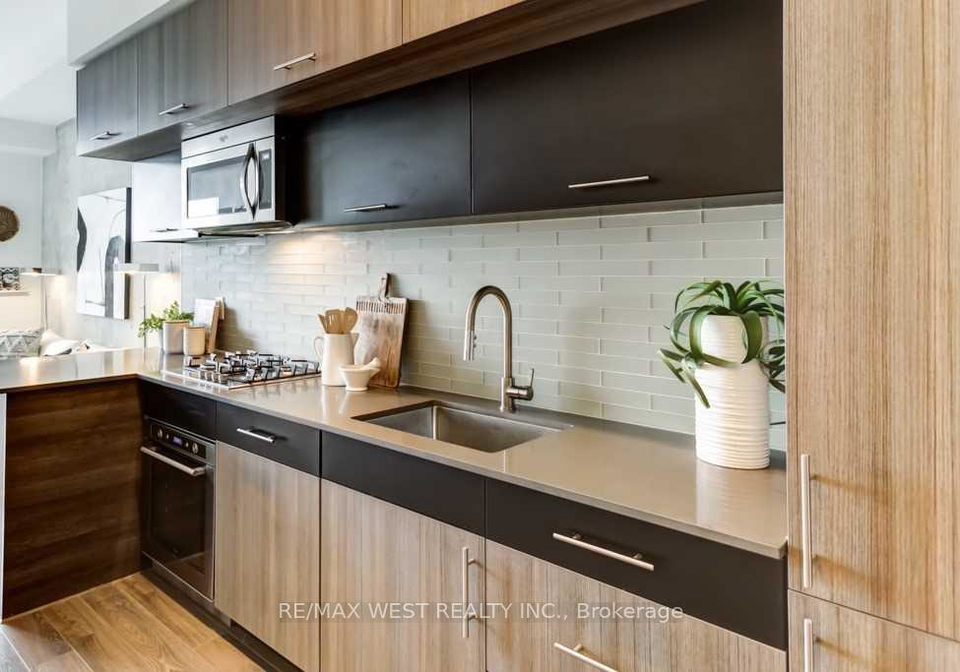 205-manning-avenue-toronto-toronto-ontario-c13742260