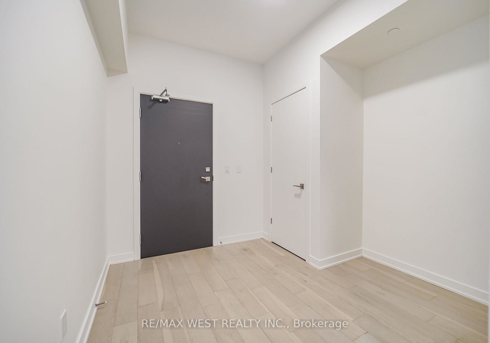 840-st-clair-avenue-w-toronto-toronto-ontario-c13742408