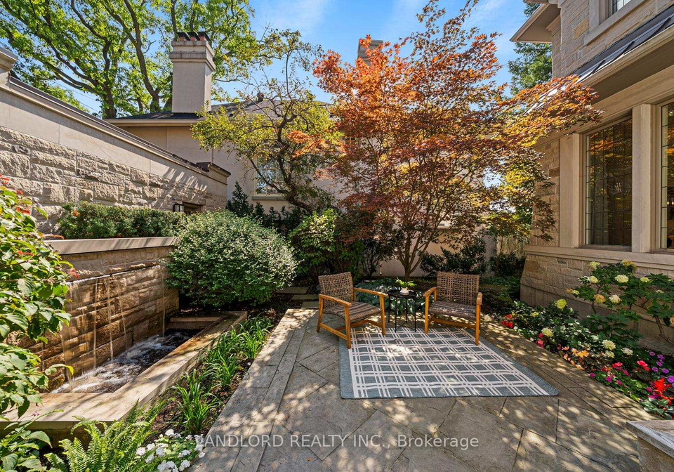 94-inglewood-drive-toronto-toronto-ontario-c13742448