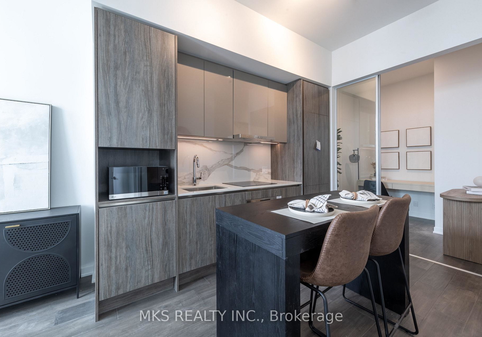 180-front-street-e-toronto-toronto-ontario-c13742510