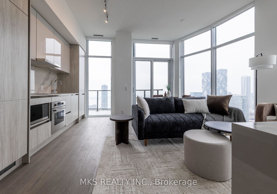 180-front-street-e-toronto-toronto-ontario-c13742512
