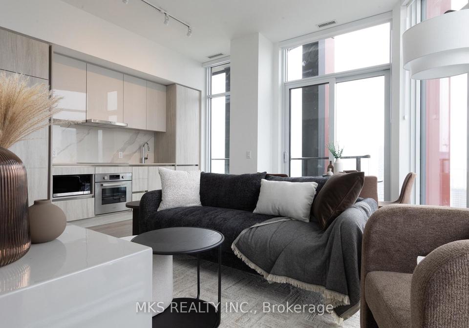 180-front-street-e-toronto-toronto-ontario-c13742512
