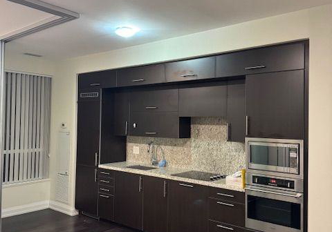 5-sheppard-avenue-e-toronto-north-york-ontario-c13742814