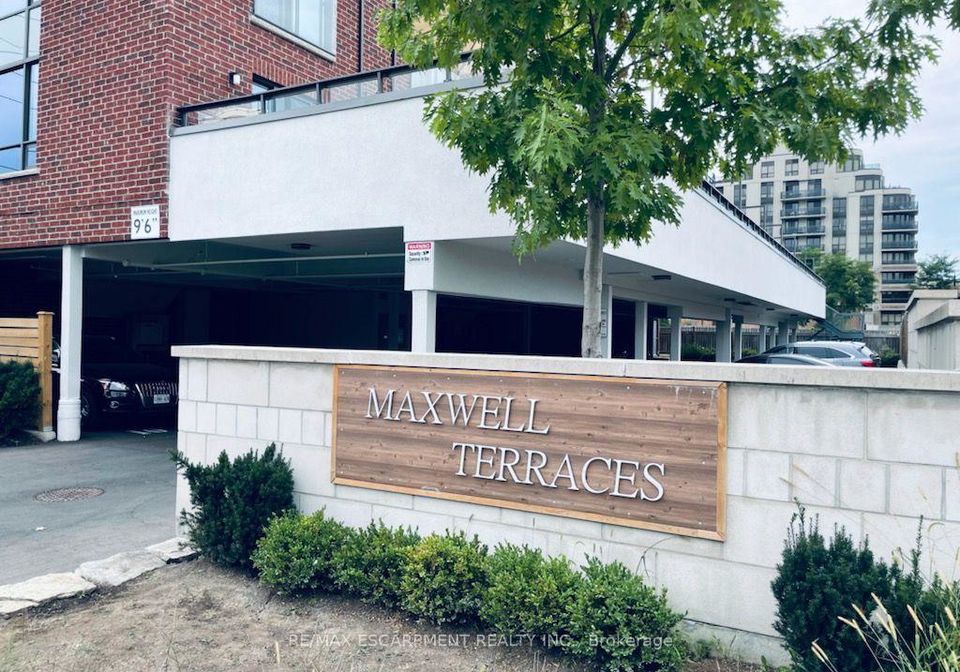 736-sheppard-avenue-w-toronto-toronto-ontario-c13743102
