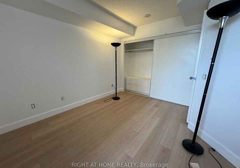 153-beecroft-road-toronto-toronto-ontario-c13743484