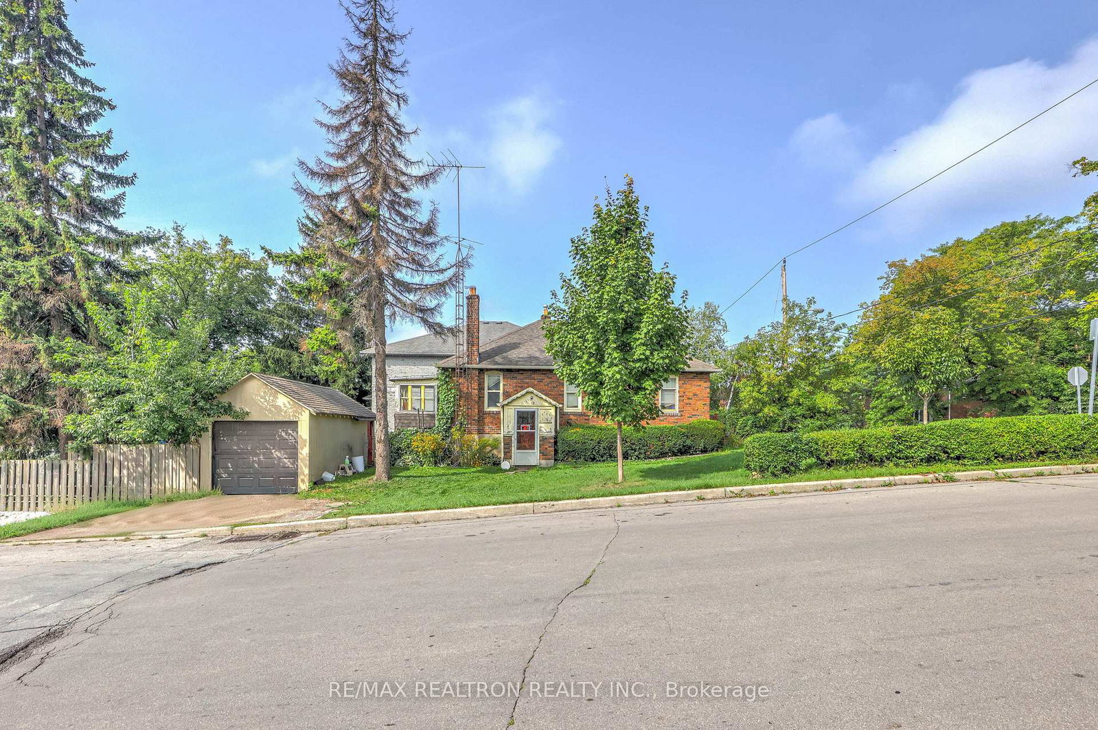 143-harlandale-avenue-toronto-toronto-ontario-c13743536