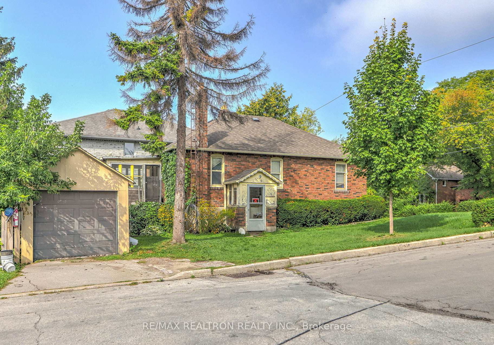 143-harlandale-avenue-toronto-toronto-ontario-c13743536