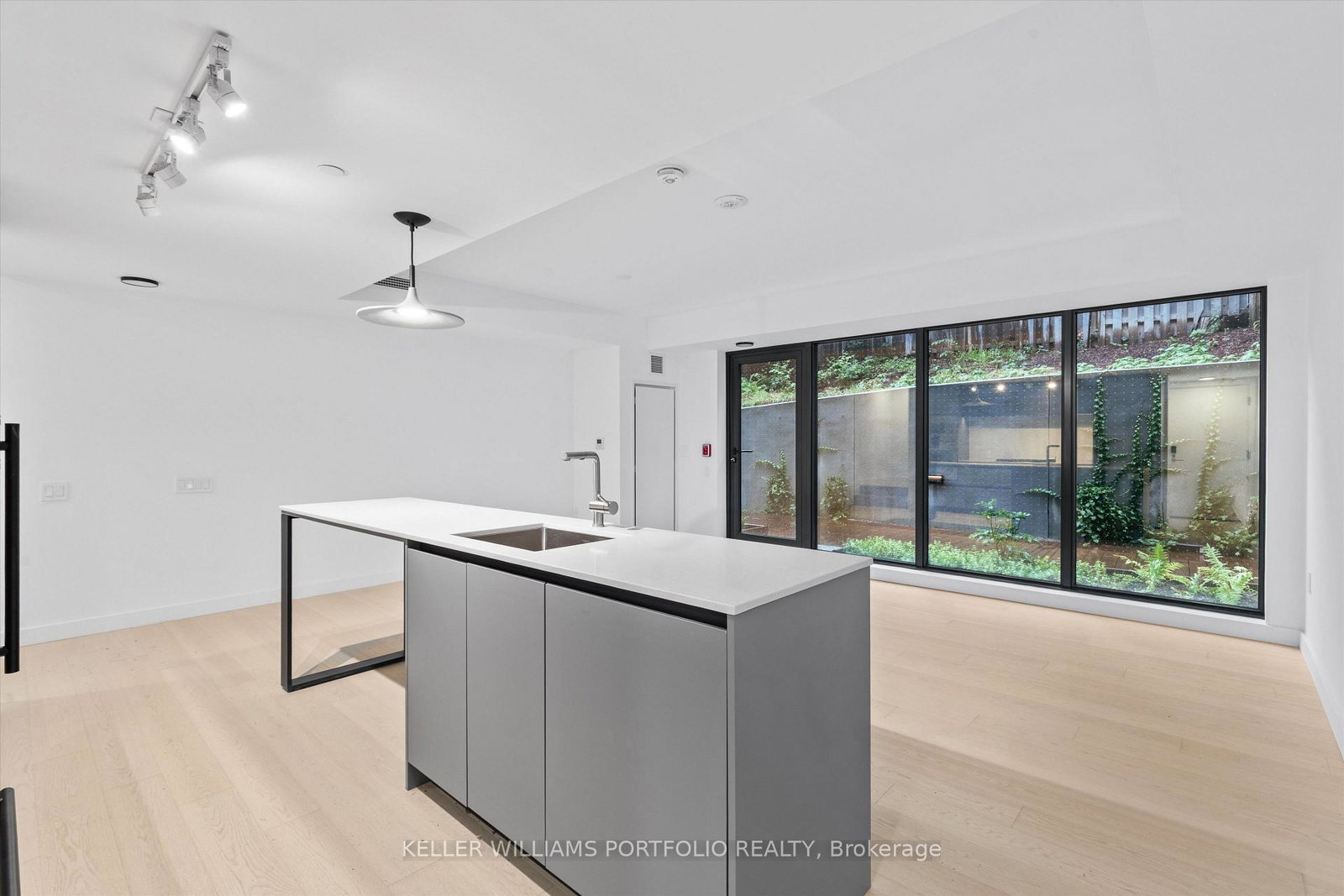 1720-bayview-avenue-toronto-toronto-ontario-c13743688