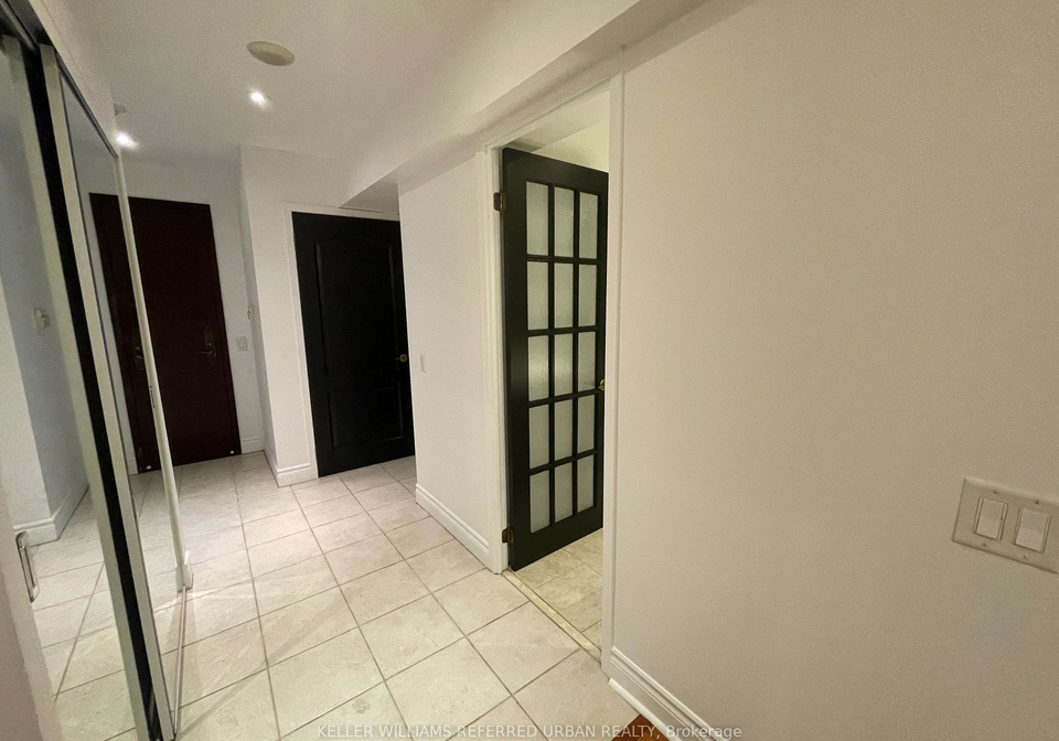 1-clairtrell-road-toronto-north-york-ontario-c13743690