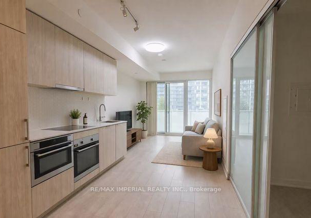 15-queens-quay-e-toronto-toronto-ontario-c13743700