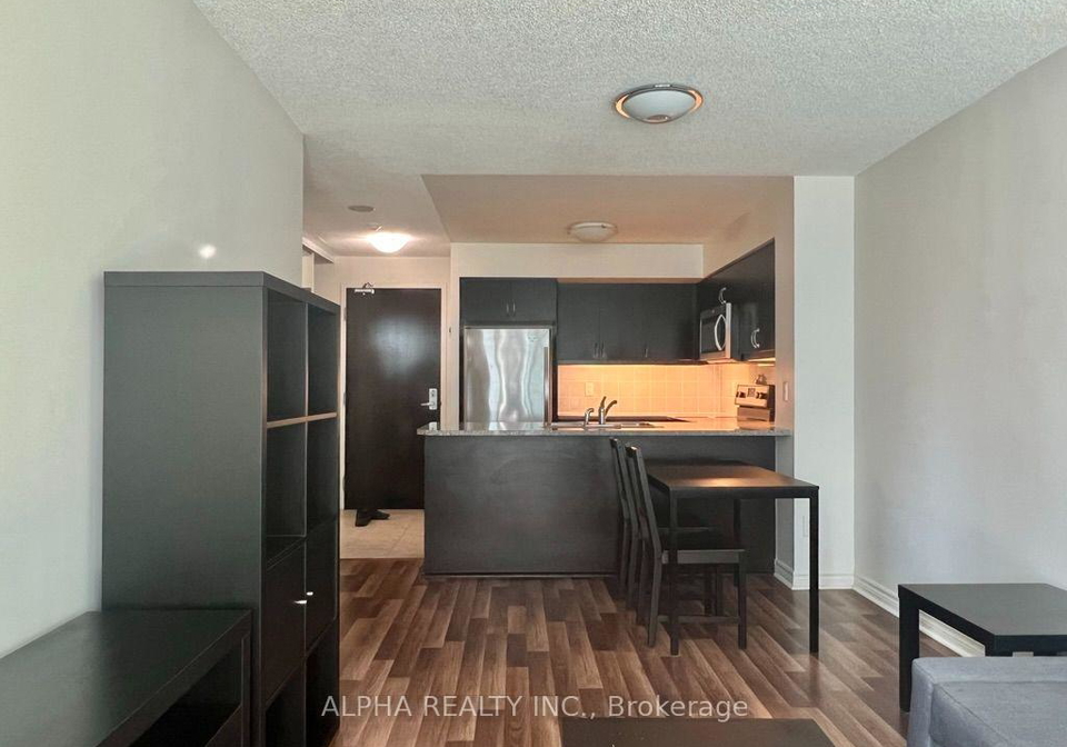 25-lower-simcoe-street-toronto-toronto-ontario-c13744048