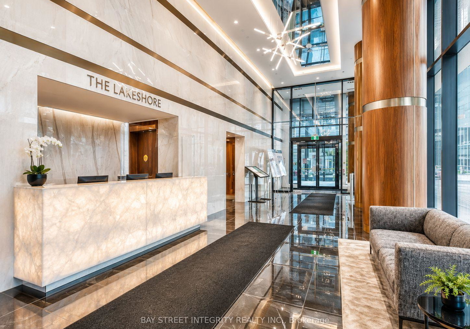 19-bathurst-street-toronto-toronto-ontario-c13744068