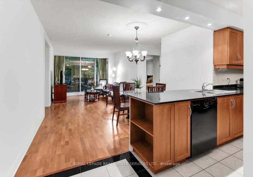 28-william-carson-crescent-toronto-north-york-ontario-c13744326
