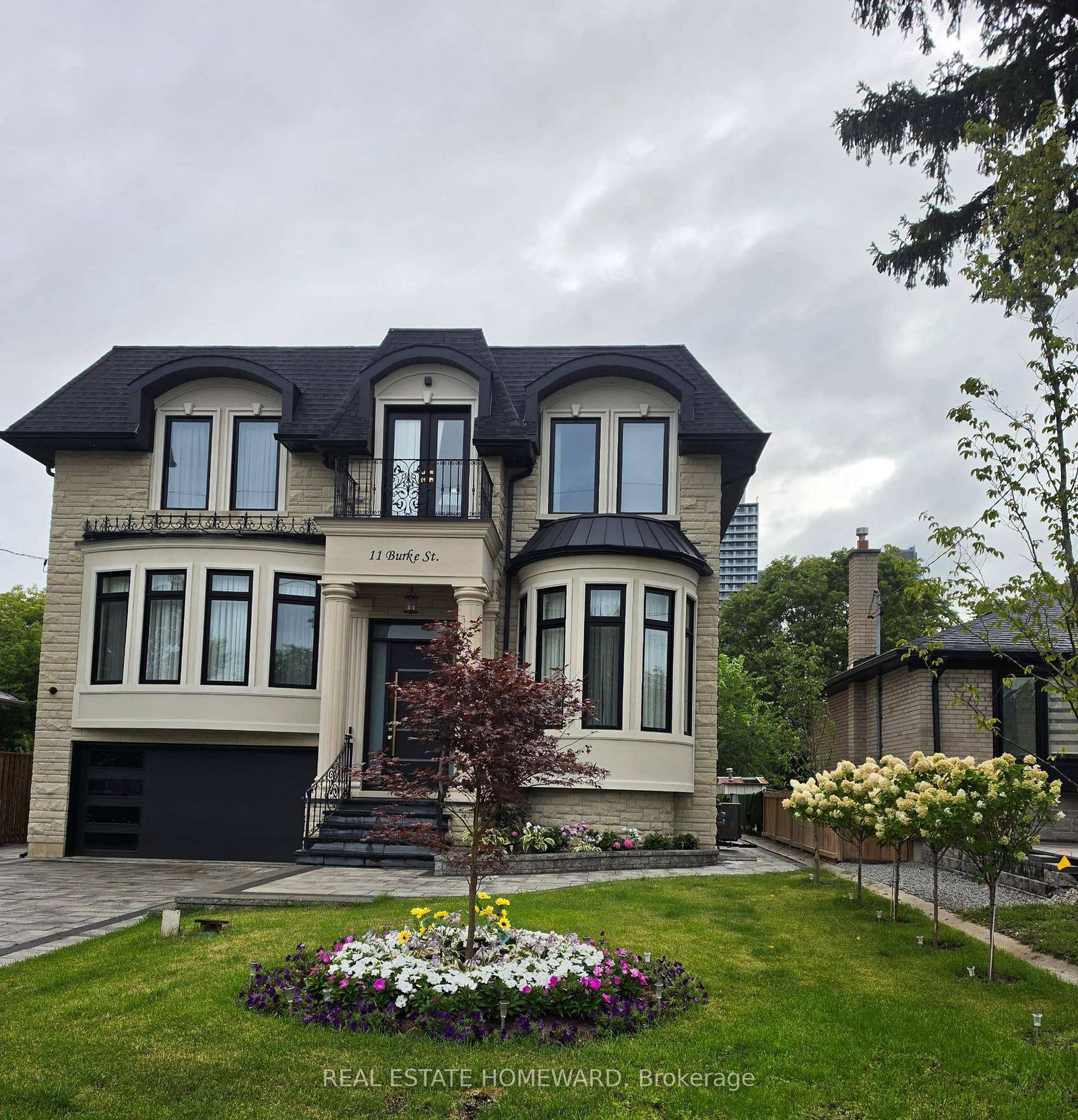 11-burke-street-toronto-toronto-ontario-c13744684