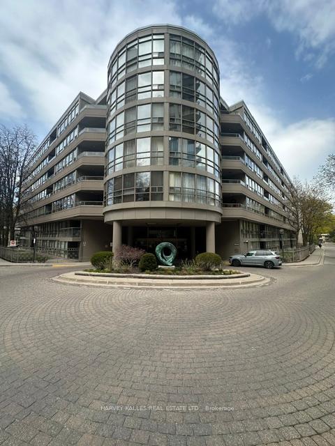 18-lower-village-gate-toronto-toronto-ontario-c13744890