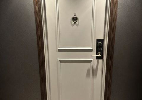 18-lower-village-gate-toronto-toronto-ontario-c13744890