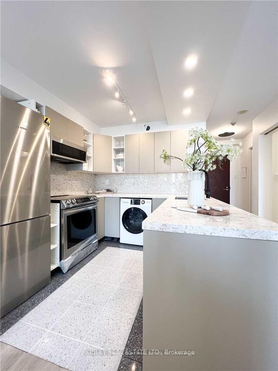 1055-bay-street-toronto-toronto-ontario-c13744978