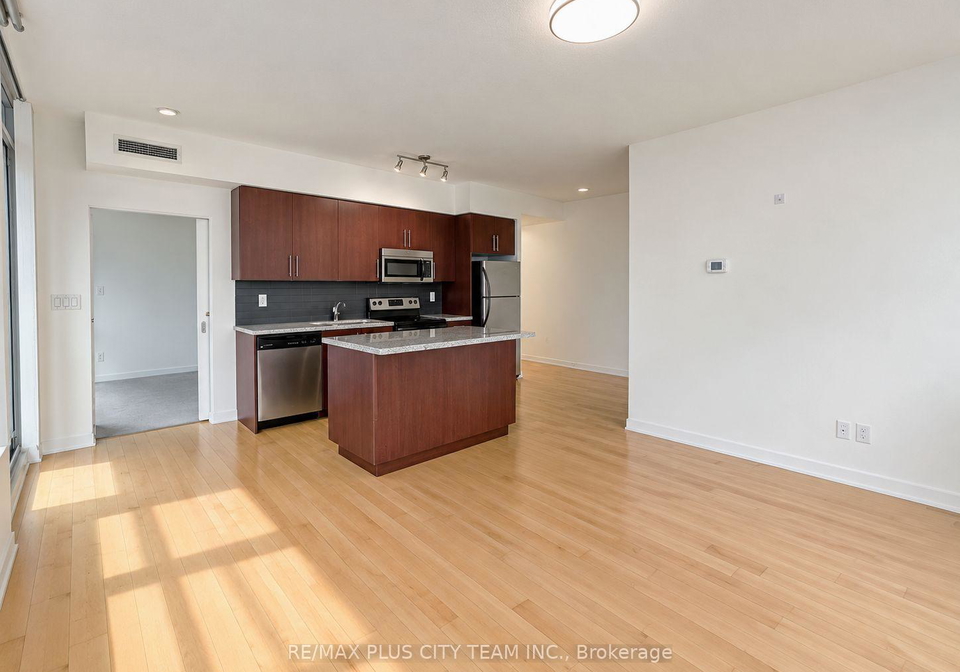 65-bremner-boulevard-toronto-toronto-ontario-c13745234