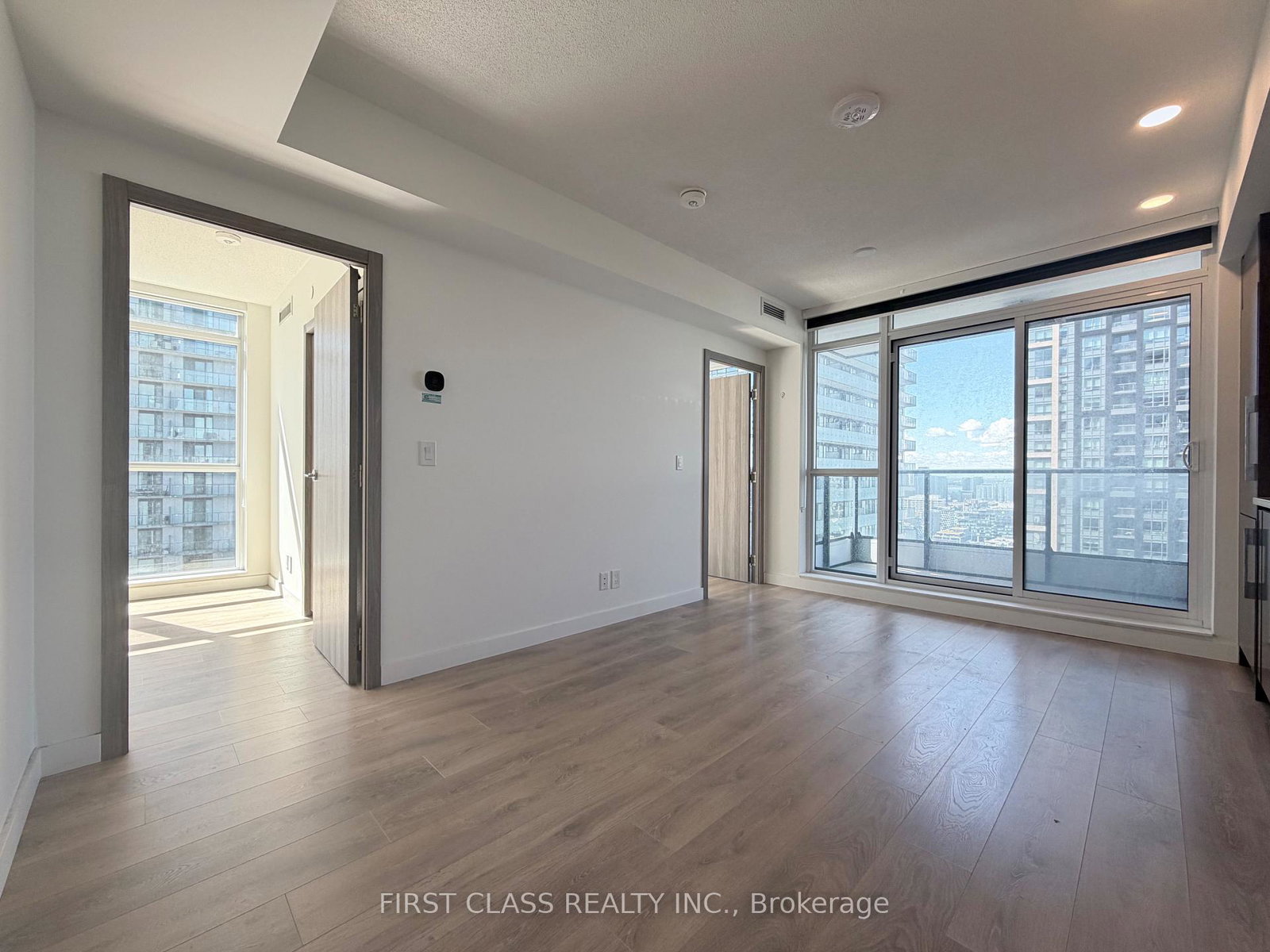 38-widmer-street-toronto-toronto-ontario-c13745308