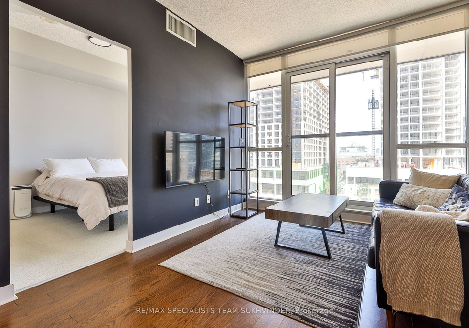 320-richmond-street-e-toronto-toronto-ontario-c13745600