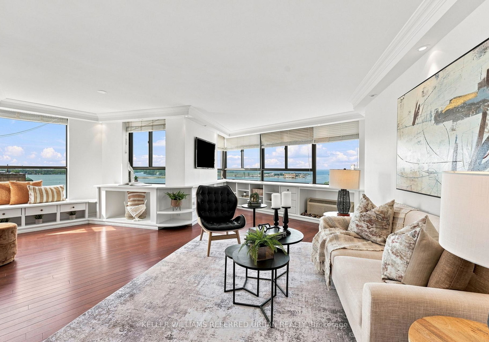 270-queens-quay-w-toronto-toronto-ontario-c13746376