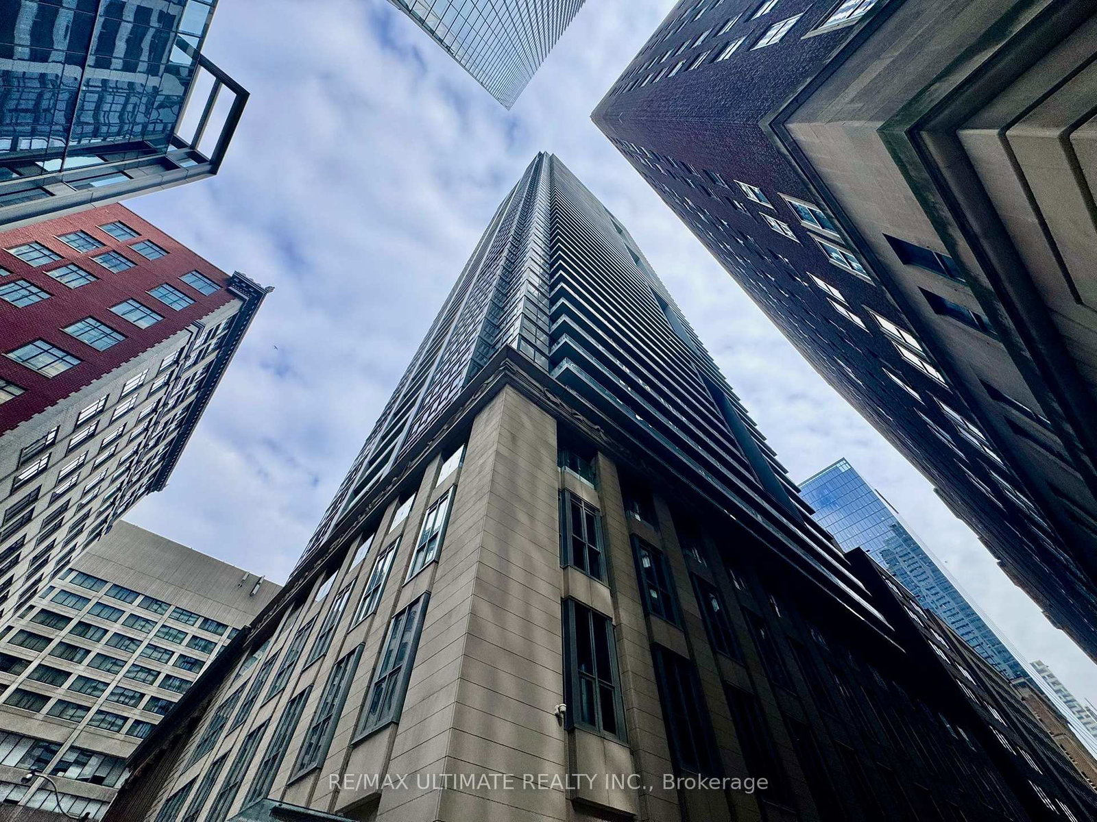 70-temperance-street-toronto-toronto-ontario-c13746566