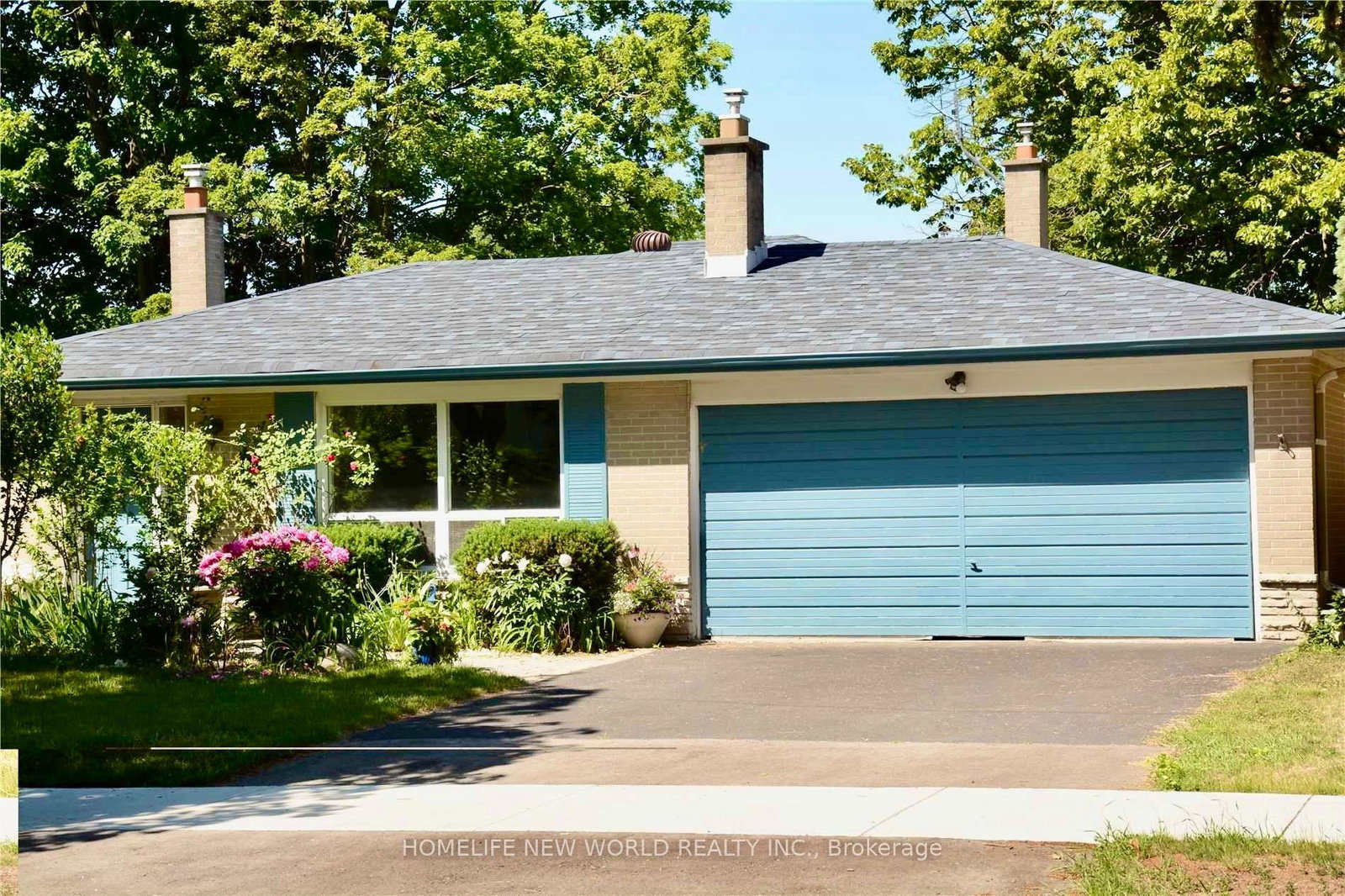 40-brahms-avenue-toronto-north-york-ontario-c13747468