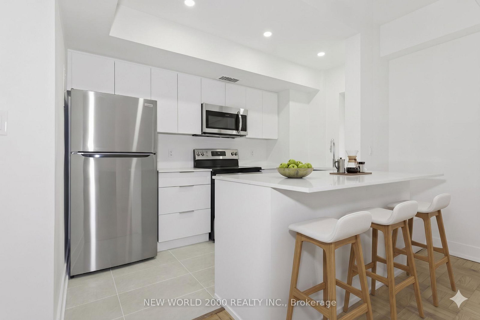 110-st-clair-avenue-w-toronto-toronto-ontario-c13748452