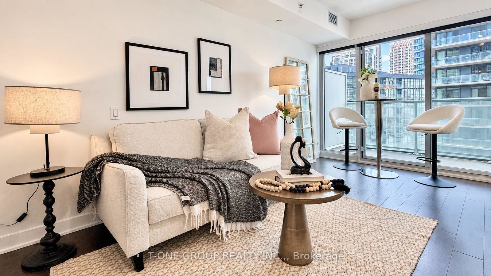 19-bathurst-street-toronto-toronto-ontario-c13748648