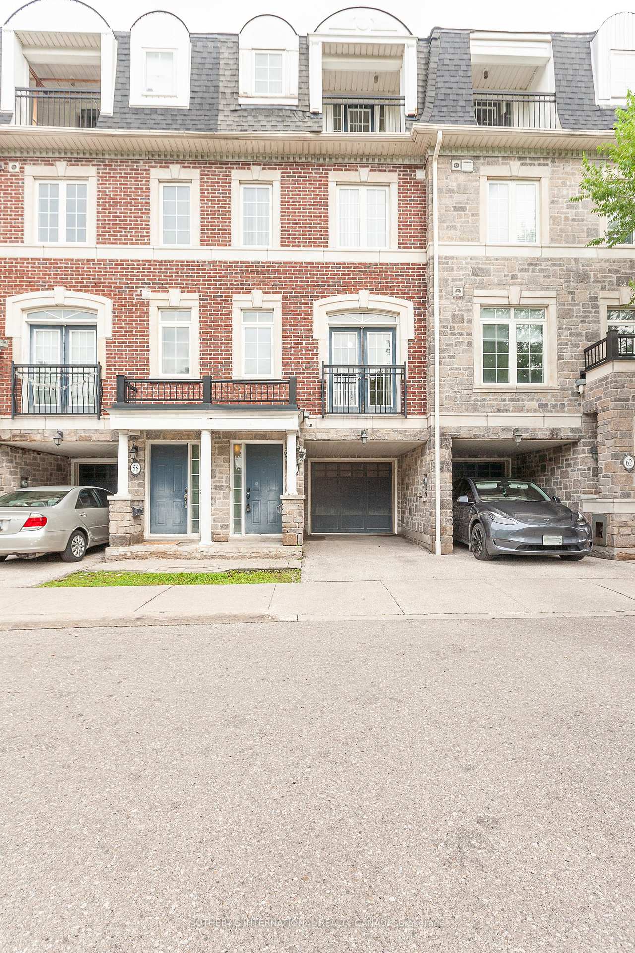 60-routliffe-lane-toronto-toronto-ontario-c13748790