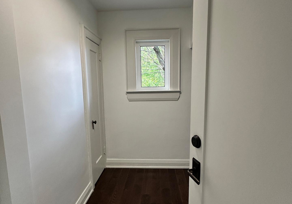 229-manor-road-e-toronto-toronto-ontario-c13748870