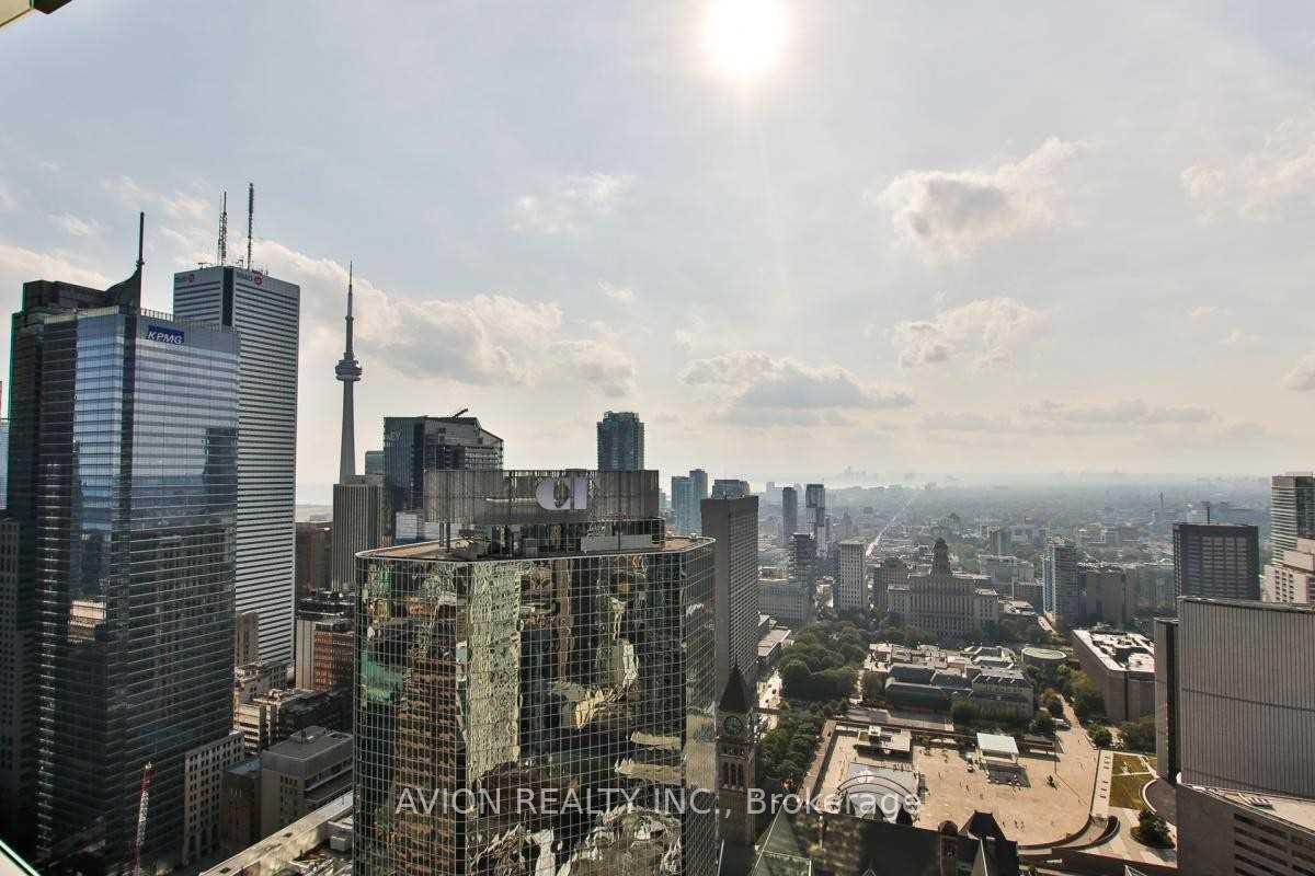 197-yonge-street-toronto-toronto-ontario-c13748918
