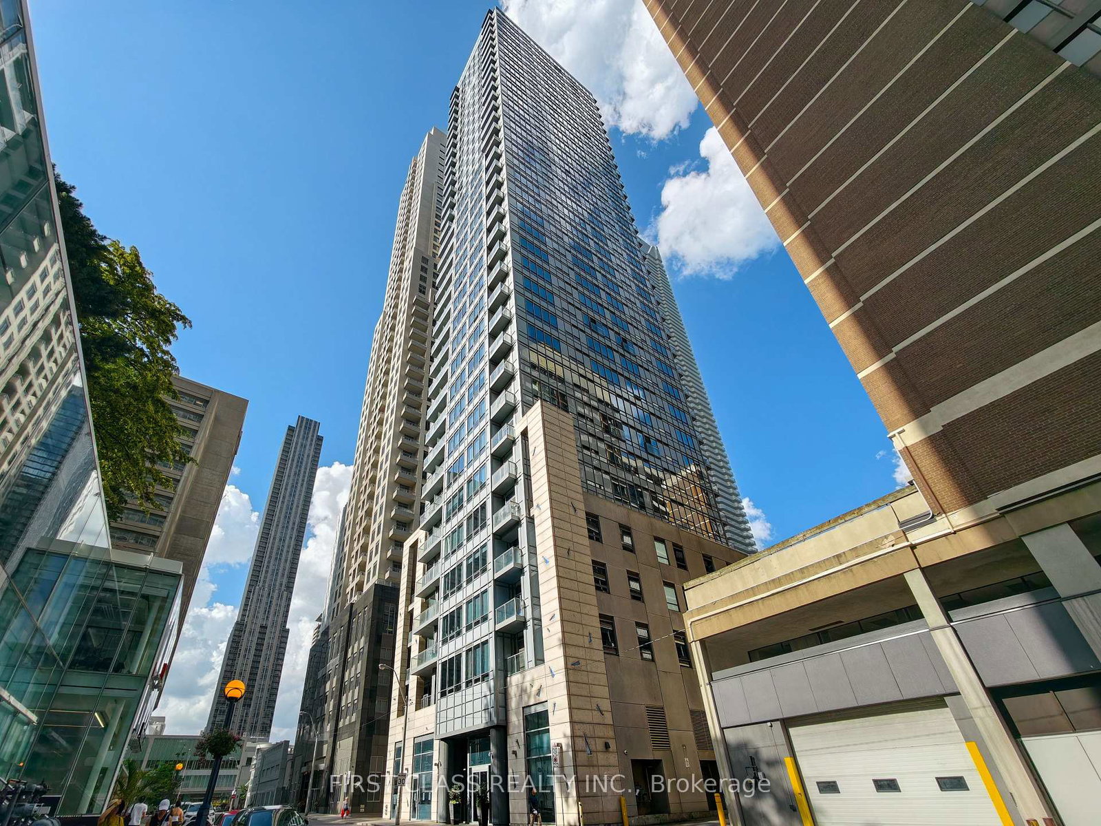 21-balmuto-street-toronto-toronto-ontario-c13748922