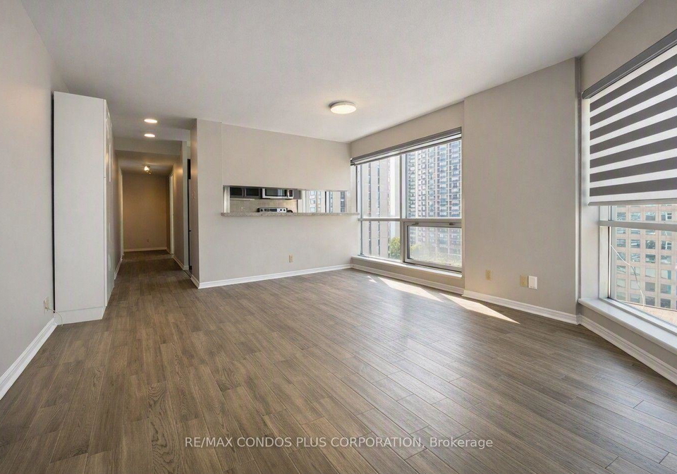 10-queens-quay-w-toronto-toronto-ontario-c13748954