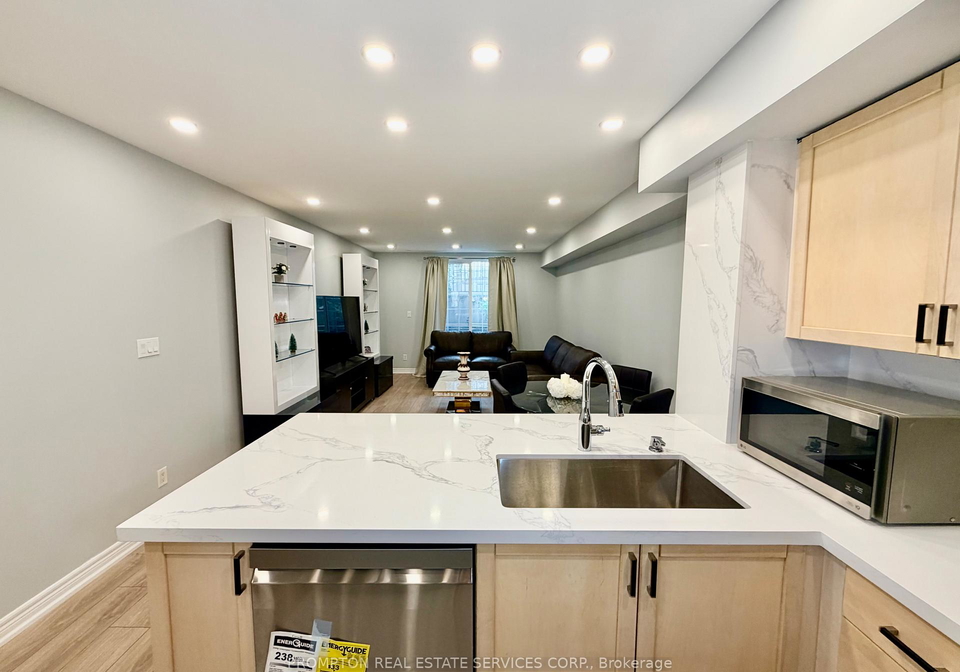 285-antibes-drive-toronto-toronto-ontario-c13749446
