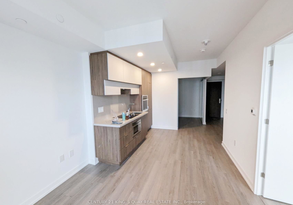39-roehampton-avenue-toronto-toronto-ontario-c13749484