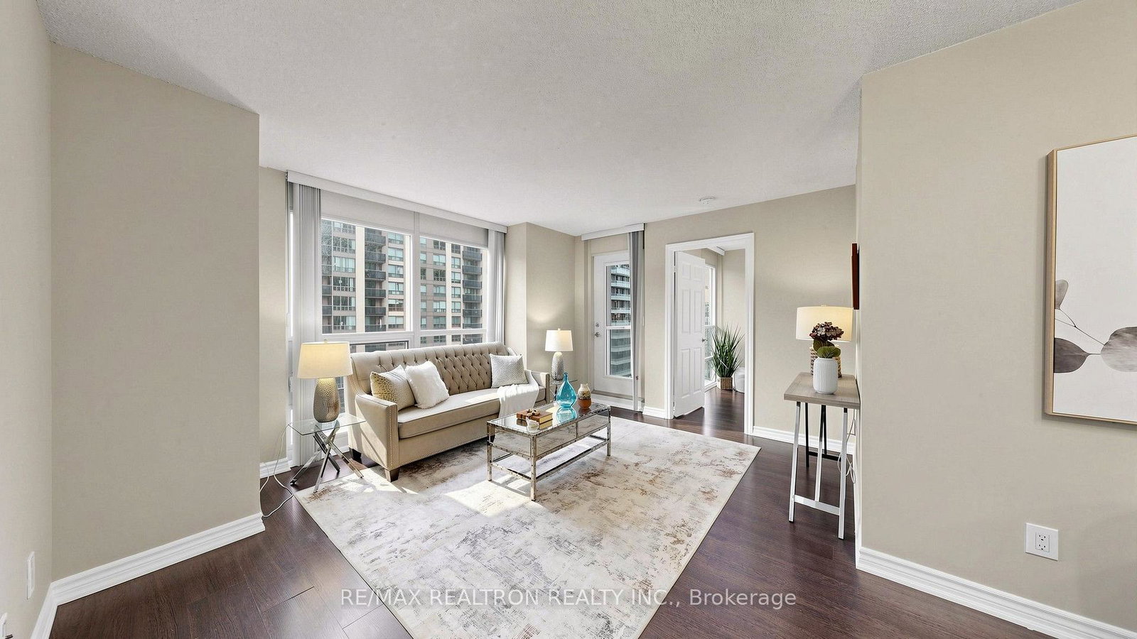 761-bay-street-toronto-toronto-ontario-c13750042