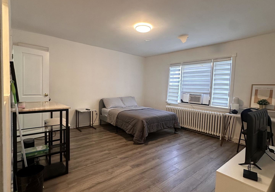 130-macpherson-avenue-toronto-toronto-ontario-c13750196