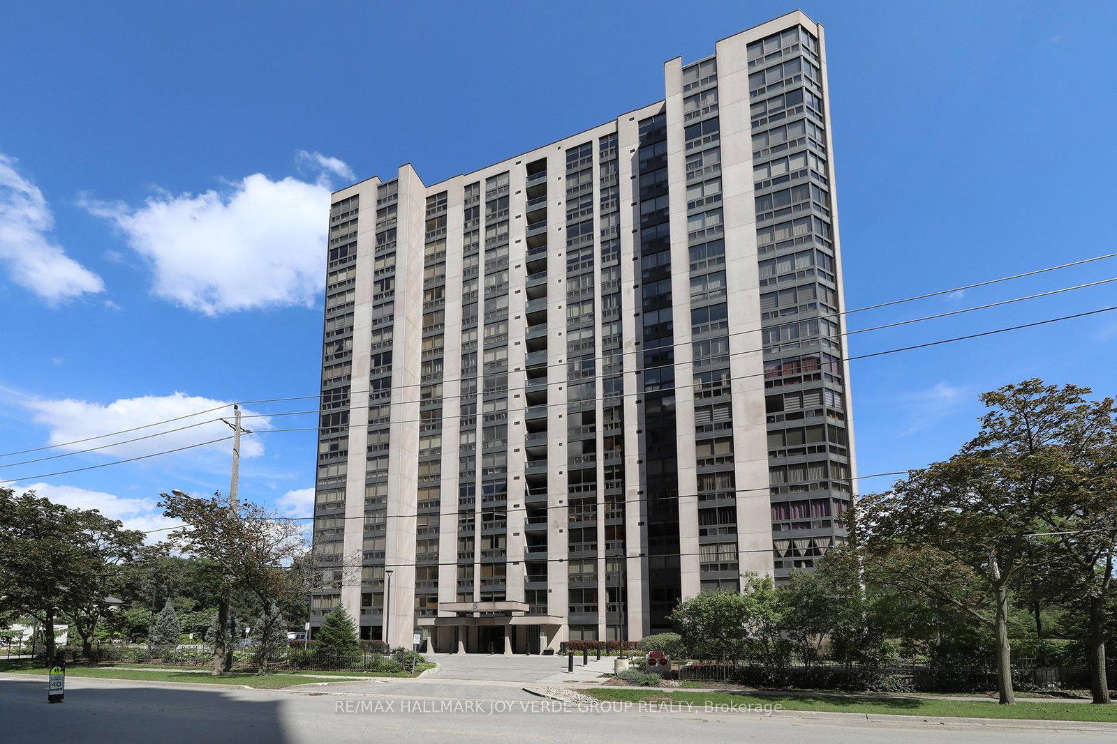 5-kenneth-avenue-toronto-north-york-ontario-c13750404