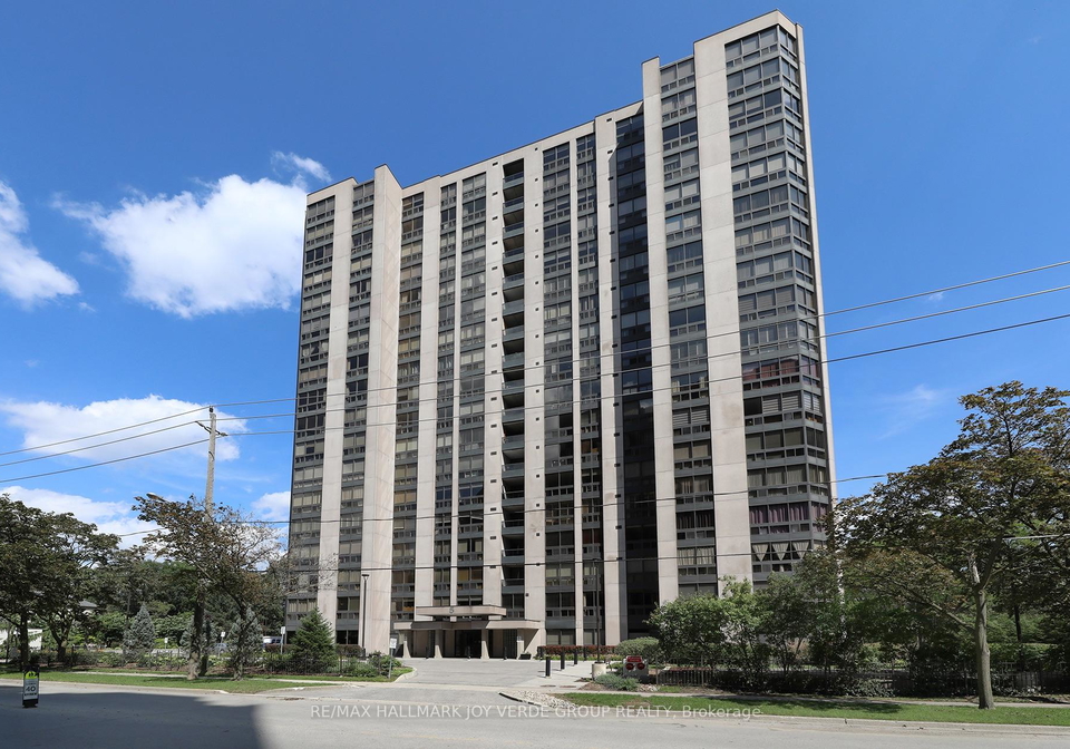 5-kenneth-avenue-toronto-north-york-ontario-c13750404