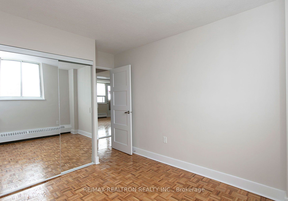1500-bathurst-street-toronto-toronto-ontario-c13750572