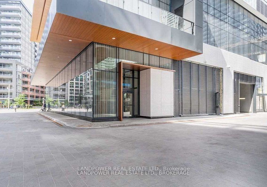 19-bathurst-street-toronto-toronto-ontario-c13750702