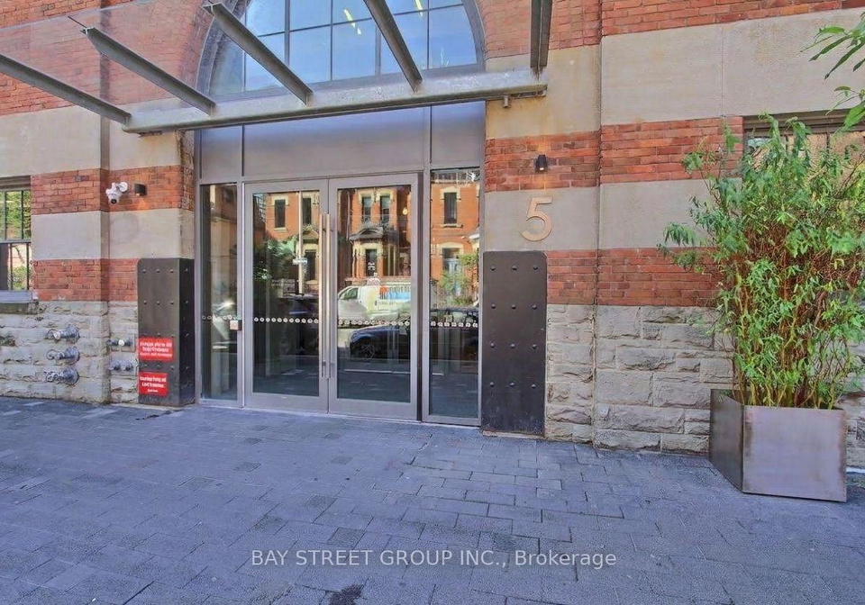 5-st-joseph-street-toronto-toronto-ontario-c13750754