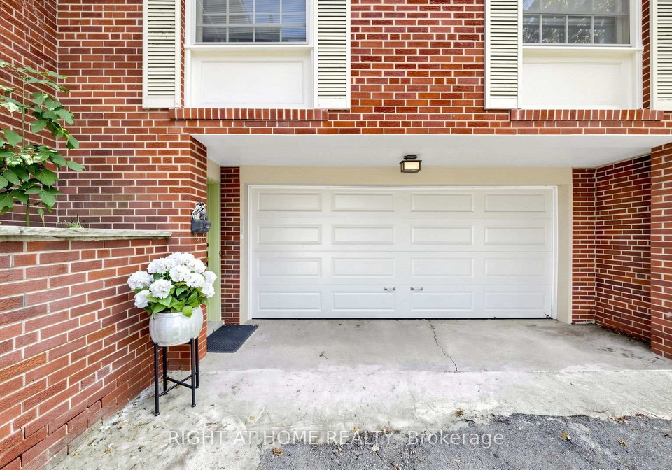 7-the-links-road-toronto-north-york-ontario-c13750924