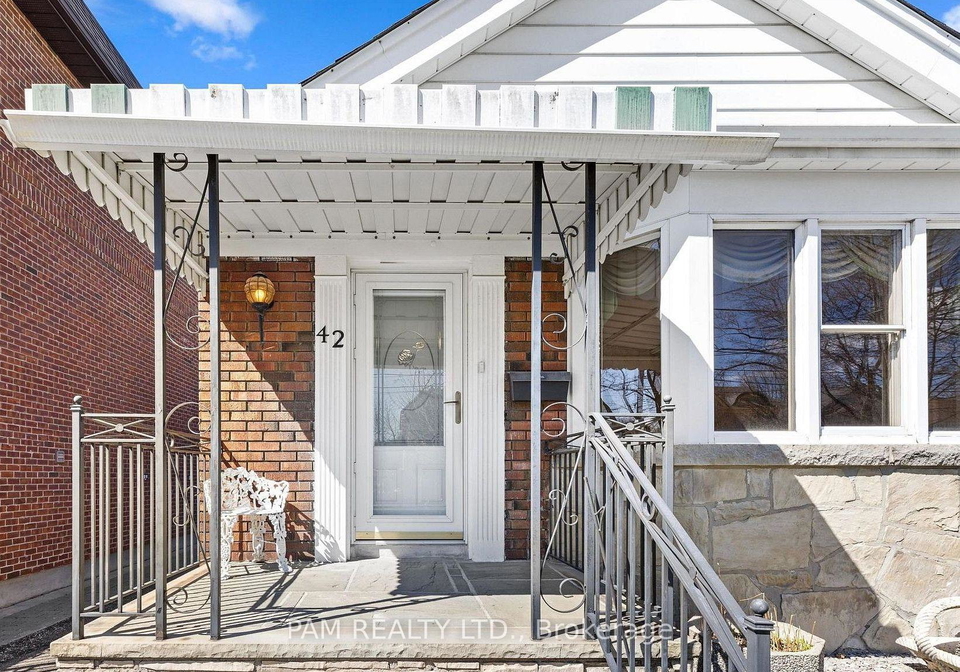 42-parklea-drive-toronto-east-york-ontario-c13751080